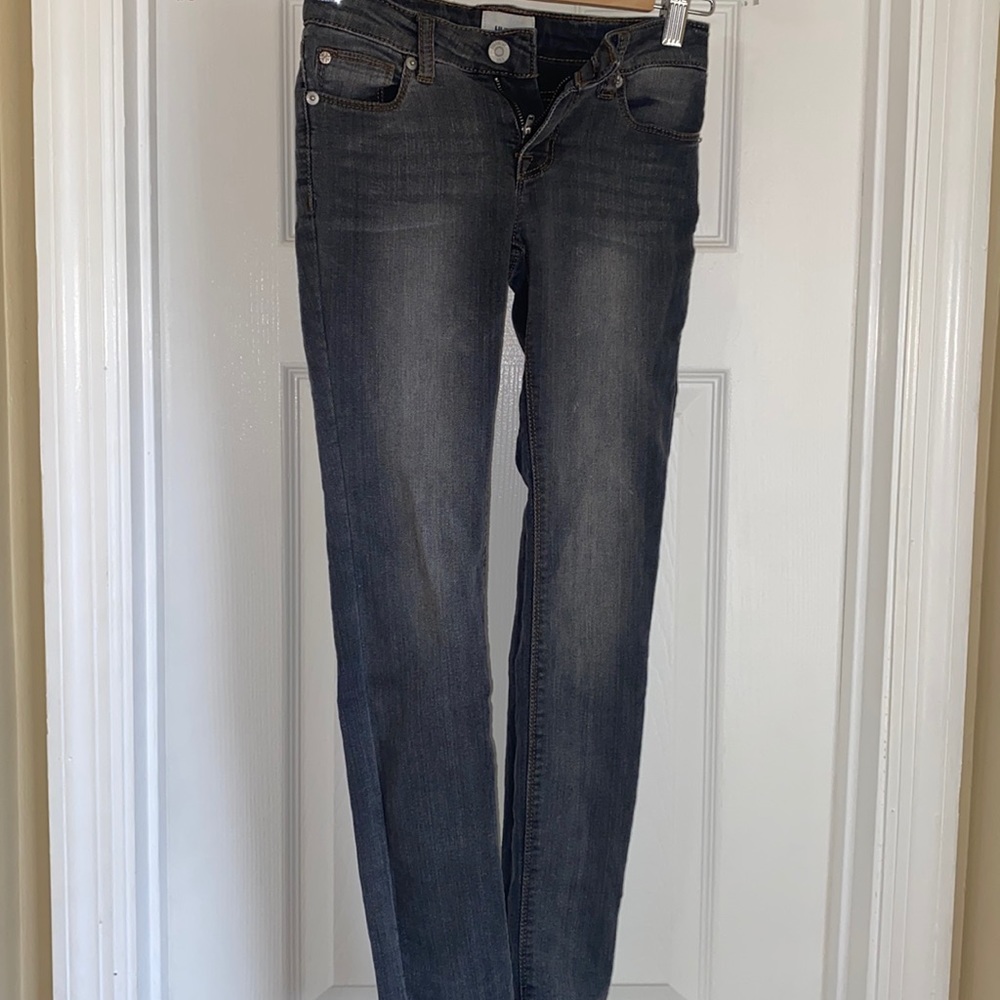 Girls Hudson Jeans m. Black. adjustable waist. Size 10